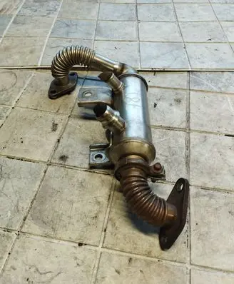 Ford C-MAX I EGR valve cooler 4M5Q9F464B1C