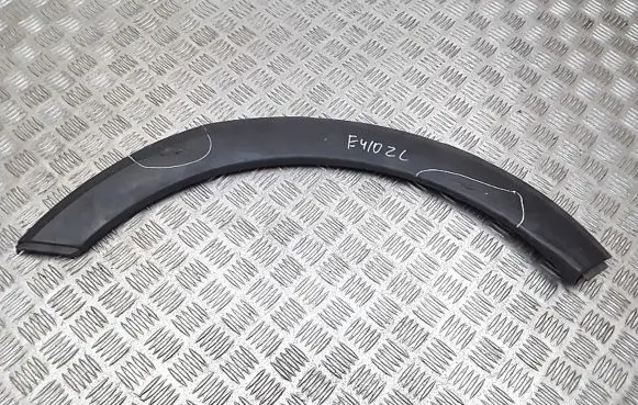 Opel Crossland X Rear arch trim 13482071