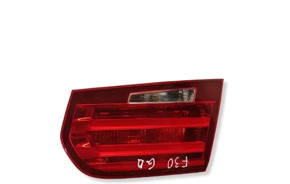 BMW 3 F30 F35 F31 Tailgate rear/tail lights 18361112 7259916