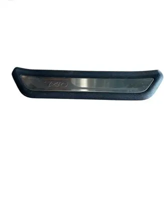 Hyundai i40 Rear sill trim cover 858783Z100