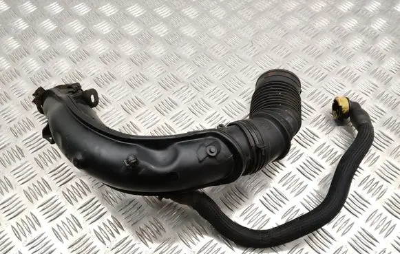Citroen DS5 Intercooler hose/pipe M06021A152