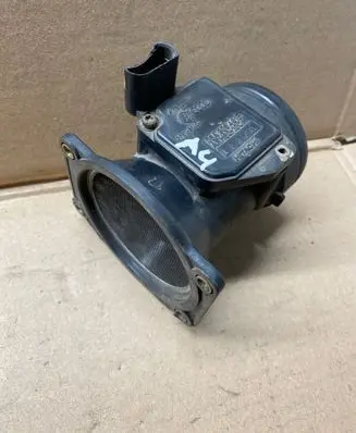 Audi A6 S6 C5 4B Mass air flow meter 1J0129574 051098