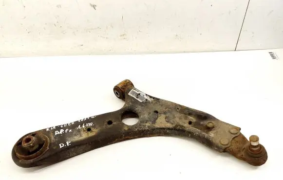 KIA Ceed Front lower control arm/wishbone 54501A6200