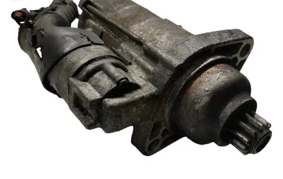 Volkswagen Golf Plus Starter motor 02M911023N