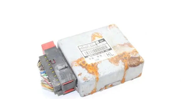 Opel Zafira B Gearbox control unit/module 09132677