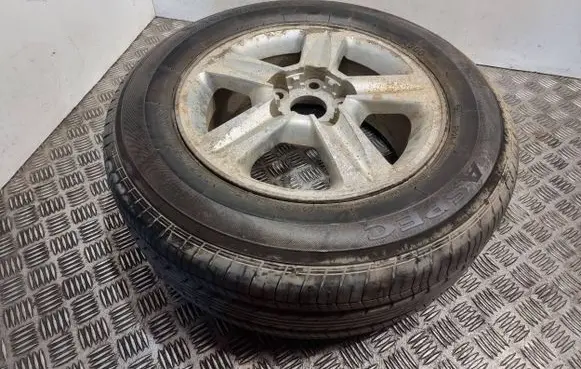 Toyota Avensis T250 R15 spare wheel 