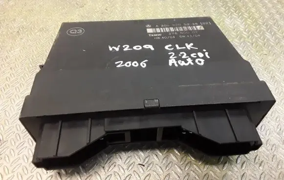 Mercedes-Benz CLK A209 C209 Central body control module 2098205226 A2098205226