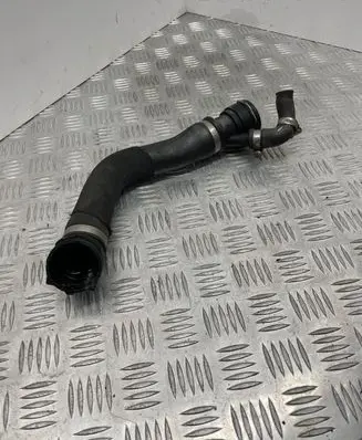 BMW 5 E60 E61 Engine coolant pipe/hose 7789742