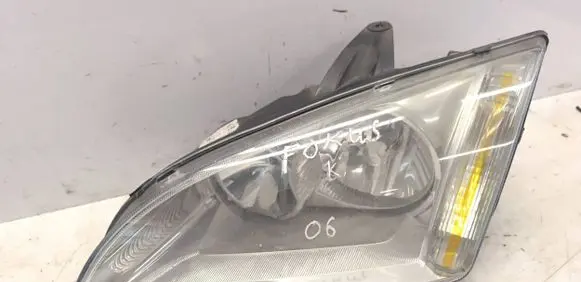 Ford Focus Headlight/headlamp
