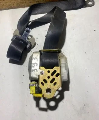 Toyota Corolla Verso AR10 Front seatbelt H099601