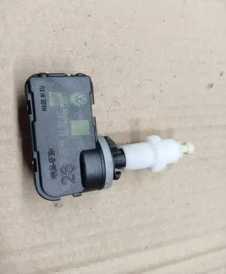 Volkswagen Golf VII Headlight level adjustment motor 560941295 29208713