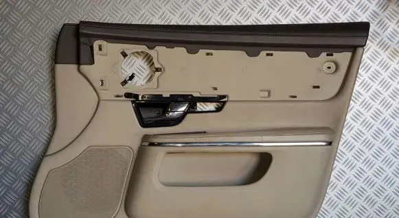 Jaguar XJ X351 Front door card panel trim AW93-F23712-C