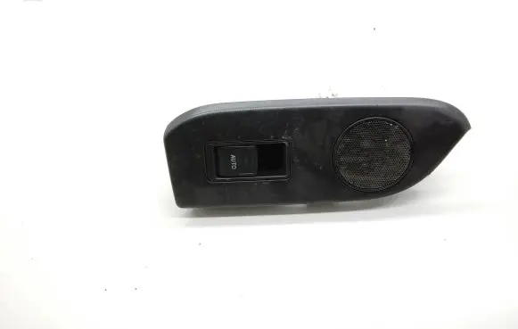 Toyota Land Cruiser (J150) Electric window control switch