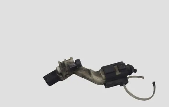 Volkswagen PASSAT B6 Crankshaft position sensor 03C906433A