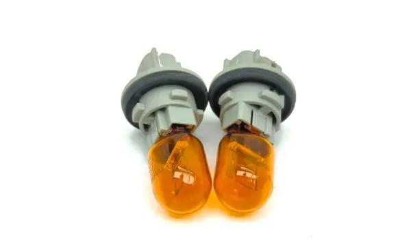 Nissan Juke II F16 Front fender indicator light