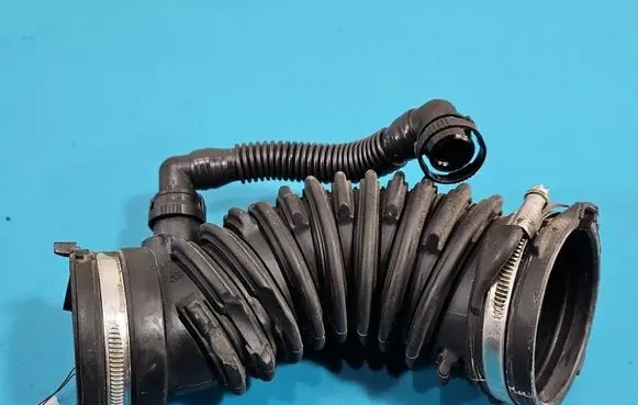 Skoda Octavia Mk4 Intercooler hose/pipe 3Q0129654R IMPRK1583244