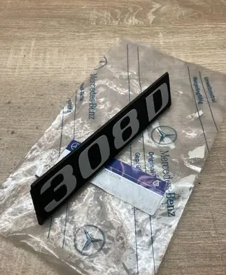 Mercedes-Benz Sprinter W901 W902 W903 W904 Manufacturer badge logo/emblem 9018170514 A9018170514