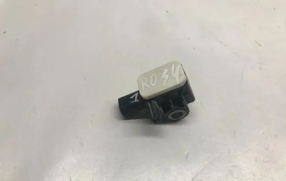 Dodge RAM 1500 DS Airbag deployment crash/impact sensor 56054085AA 56054085