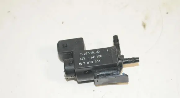 BMW 5 F10 F11 Turbo solenoid valve 7810831