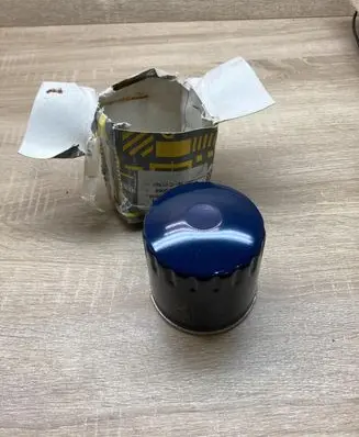 Renault Laguna I Oil filter cover 8200007832