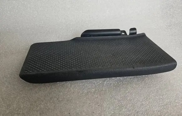 Volkswagen PASSAT B6 Foot rest pad/dead pedal 3C1864777