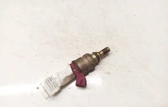 Mercedes-Benz C W203 Fuel main line pipe A2710780023