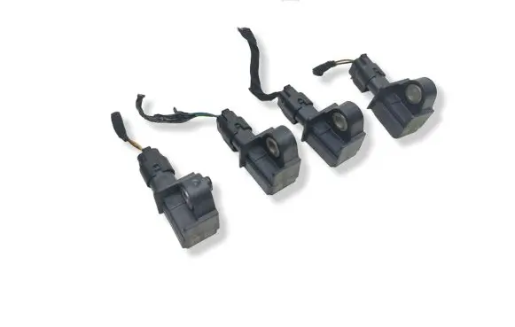 Chrysler Pacifica Airbag deployment crash/impact sensor 53328371 68245079AA