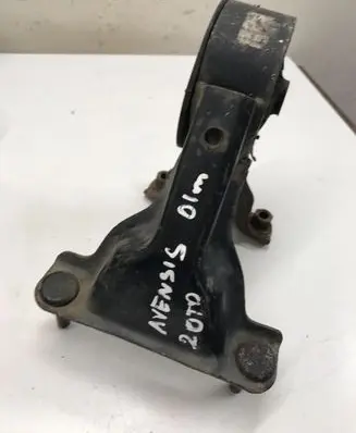 Toyota Avensis T220 Engine mount bracket 1237164280