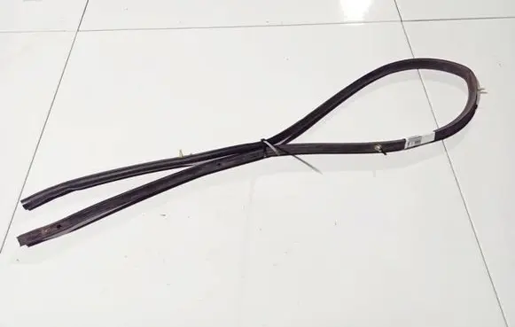 Toyota Previa (XR30, XR40) II Rubber seal front coupe door 