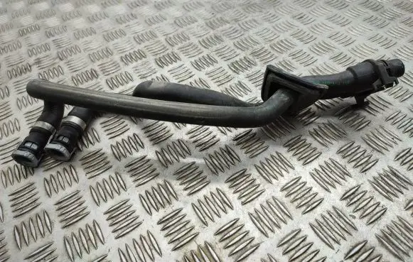 Volvo XC60 Engine coolant pipe/hose