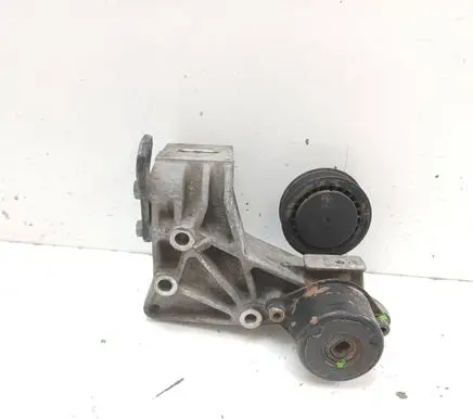 Volkswagen Transporter - Caravelle T4 Generator/alternator belt tensioner 