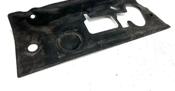Peugeot 308 Other engine bay part 9800107580