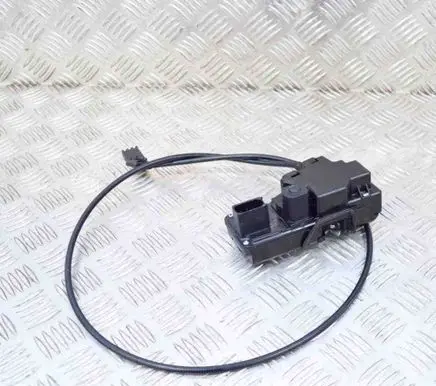 Tesla Model S Front door lock