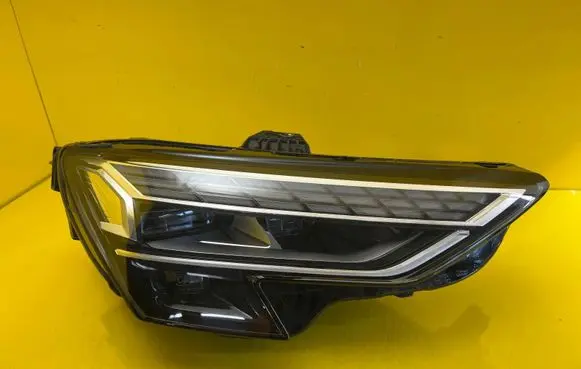 Audi A3 8Y Headlight/headlamp 8Y0941034D