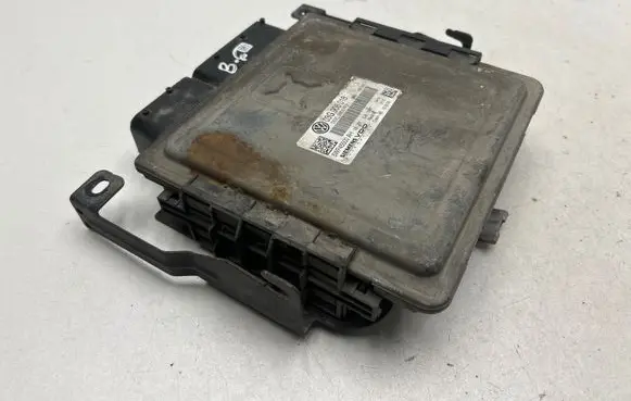 Volkswagen PASSAT B6 Engine control unit/module 03G906018 5WP45500AH