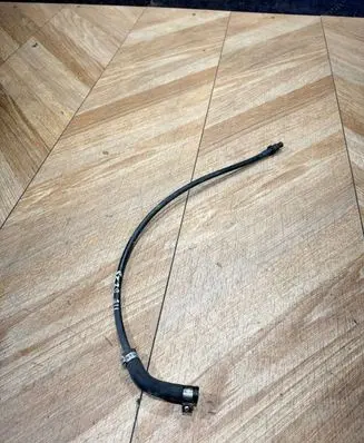 Mercedes-Benz E W211 Engine coolant pipe/hose A2115010425