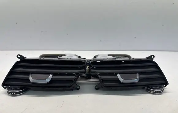 BMW 7 G11 G12 Dash center air vent grill 9329954 0949400010