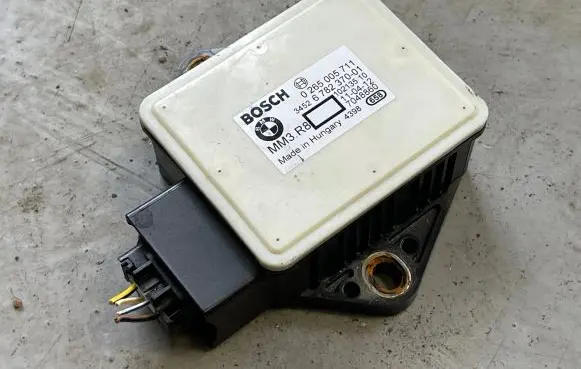 BMW X5 E70 ESP acceleration yaw rate sensor 6782370 7048860 0265005711