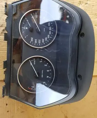 BMW 1 F20 F21 Speedometer (instrument cluster) 9287447