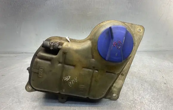 Audi A6 S6 C5 4B Coolant expansion tank/reservoir 8DO121403F