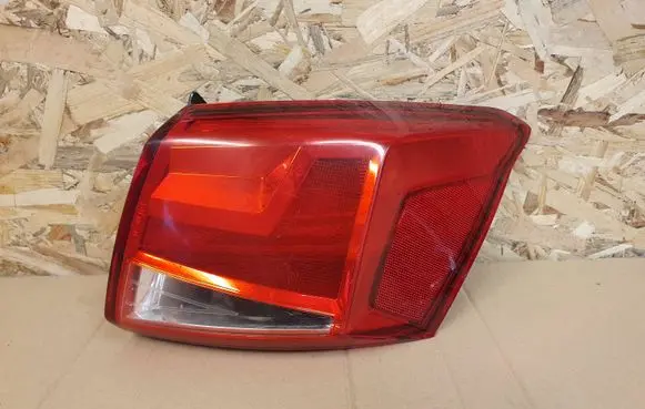 Seat Arona Rear/tail lights 6F9945096B