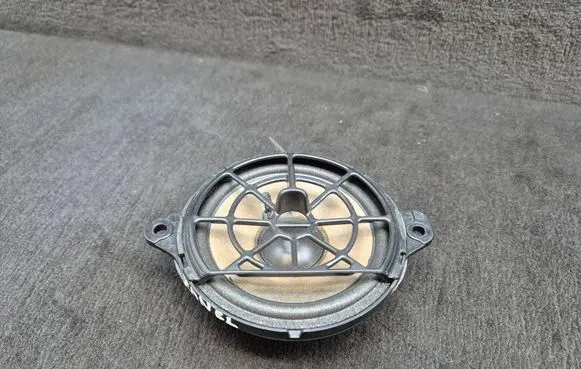 Audi Q7 4M Panel speaker 4M0035416