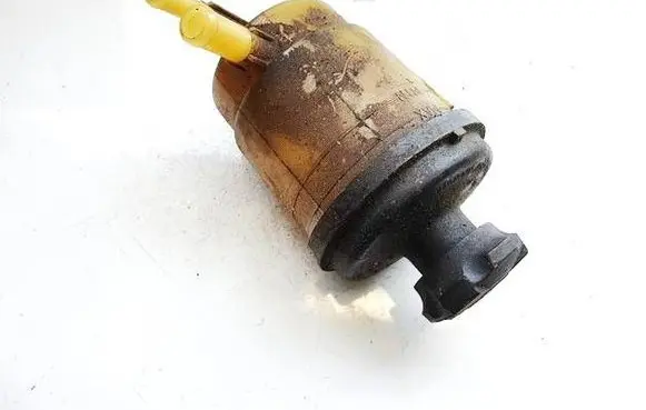 Hyundai Trajet Power steering fluid tank/reservoir