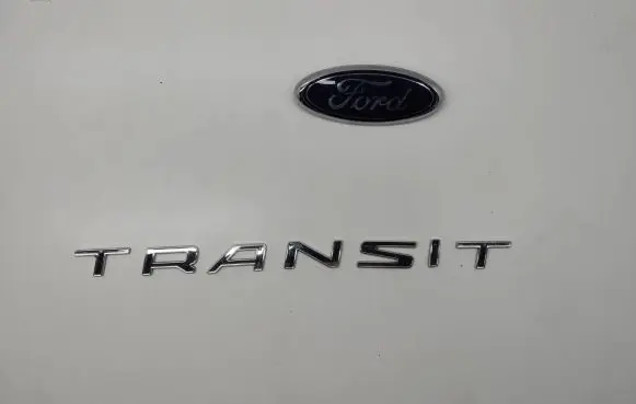 Ford Transit VII Manufacturers badge/model letters 7U5A19H250AA