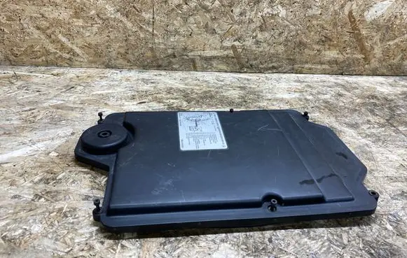 Mercedes-Benz SL R129 Fuse box cover 1295400682