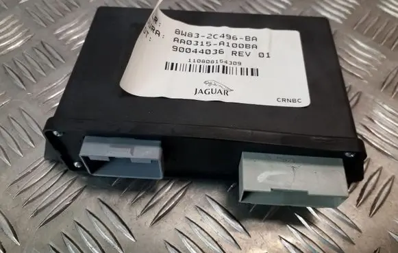 Jaguar XF X250 Hand brake control module 8W832C496BA AA0315A100BA 90044036