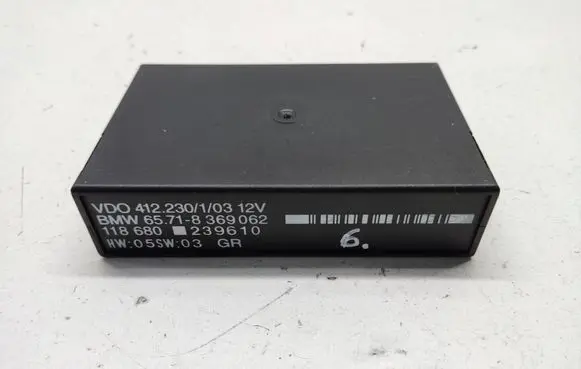 BMW 5 E39 Cruise control unit/module 8369062 65718369062 239610