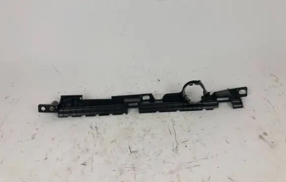 Maserati Levante Side speaker frame 6700346170 280518 670034617