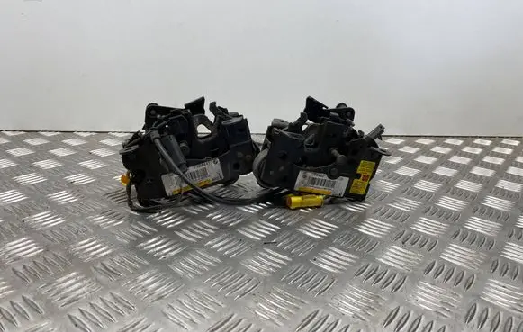 BMW 5 F10 F11 Engine bonnet/hood lock/catch 7184442 7184441