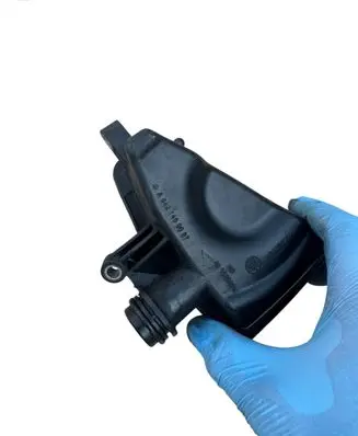 Intake resonator